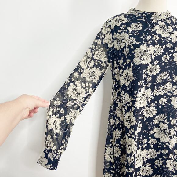 ASTR The Label Floral Back Cutout Mini Dress Navy Blue Cream Shift Boho Size M - Picture 4 of 13